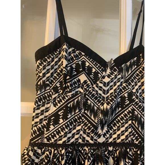 Delias black and white spaghetti straps mini patterned dress womens size small - Picture 3 of 6